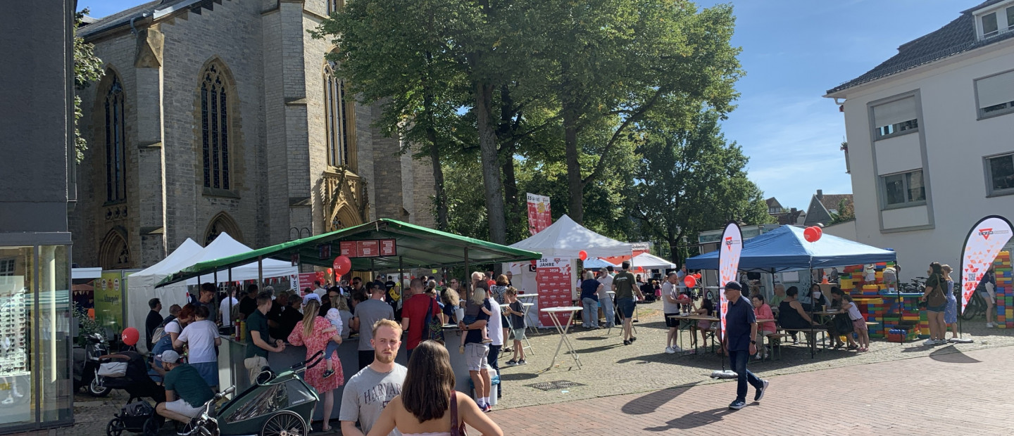 CVJM Gütersloh beim Jubiläumsfest in der Innenstadt